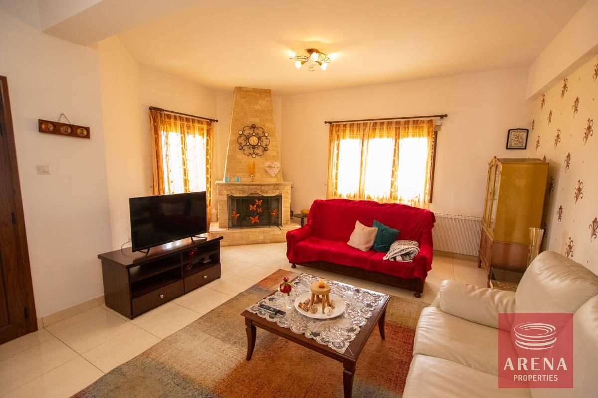 11-3-bed-villa-in-sotira-6049