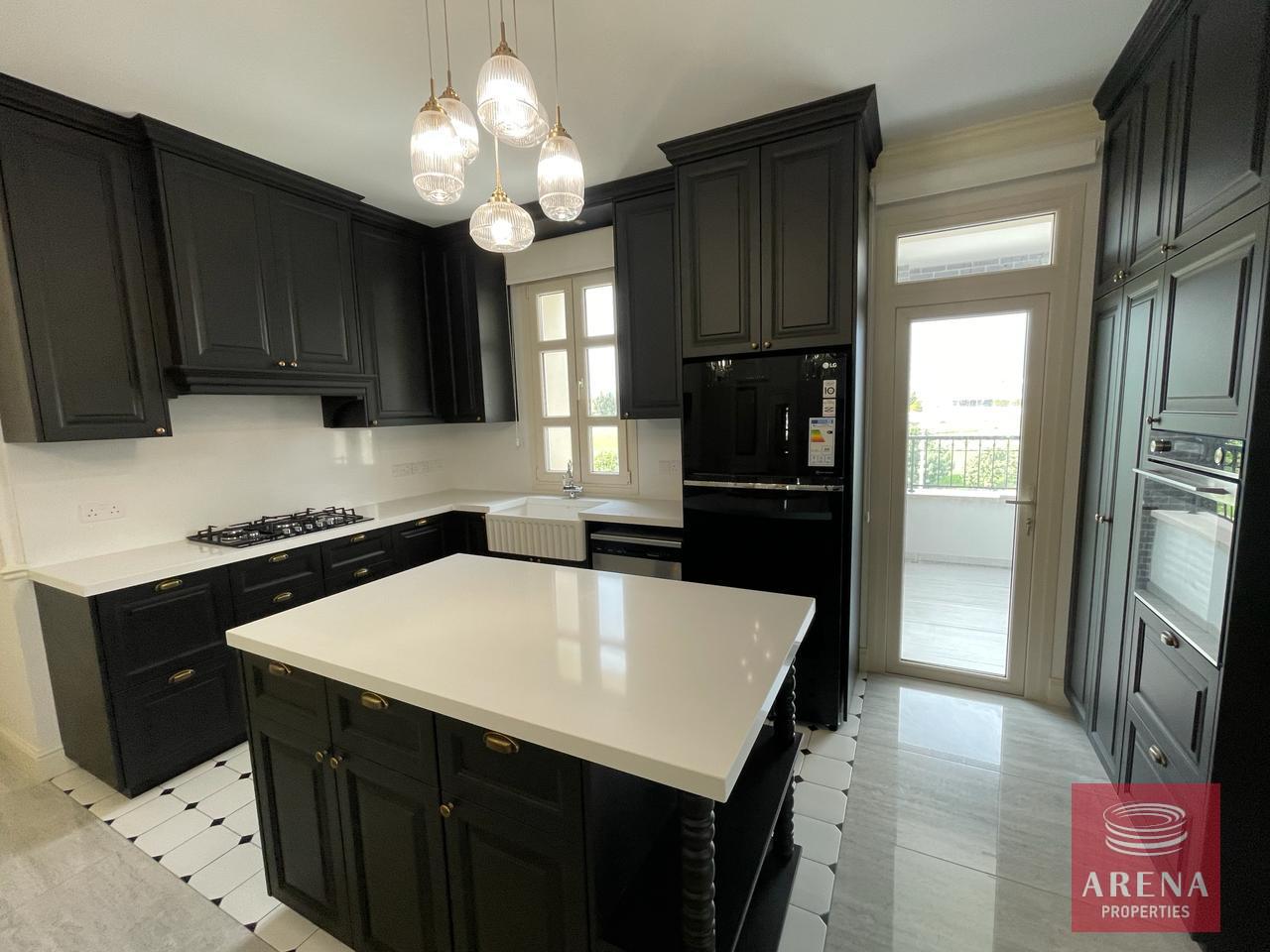 11-4-BED-DUPLEX-7774-1