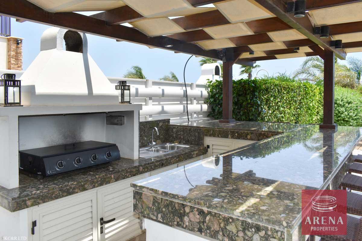 11-FRONT-LINE-VILLA-2