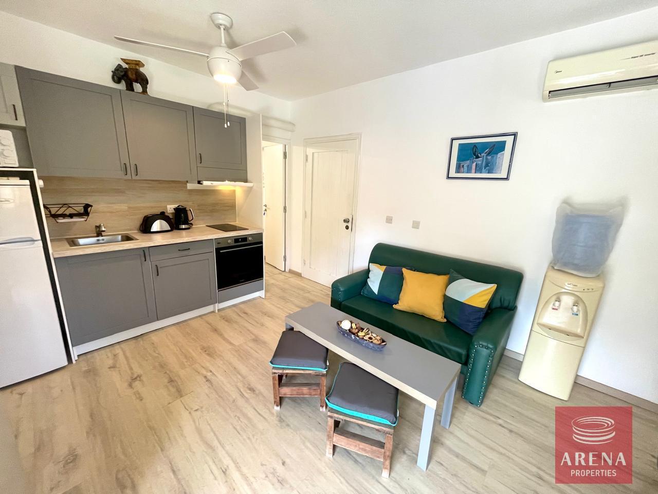 11-GF-APT-PROTARAS-9244