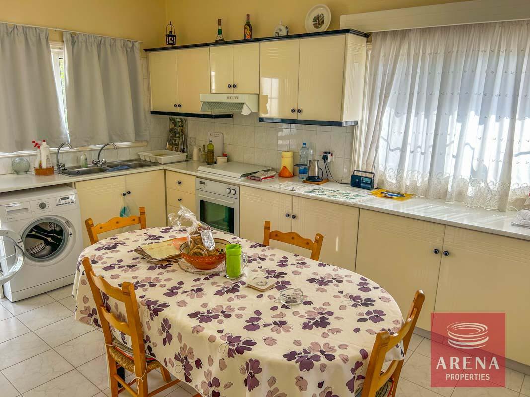 11-HOUSE-IN-DEKELIA-7466