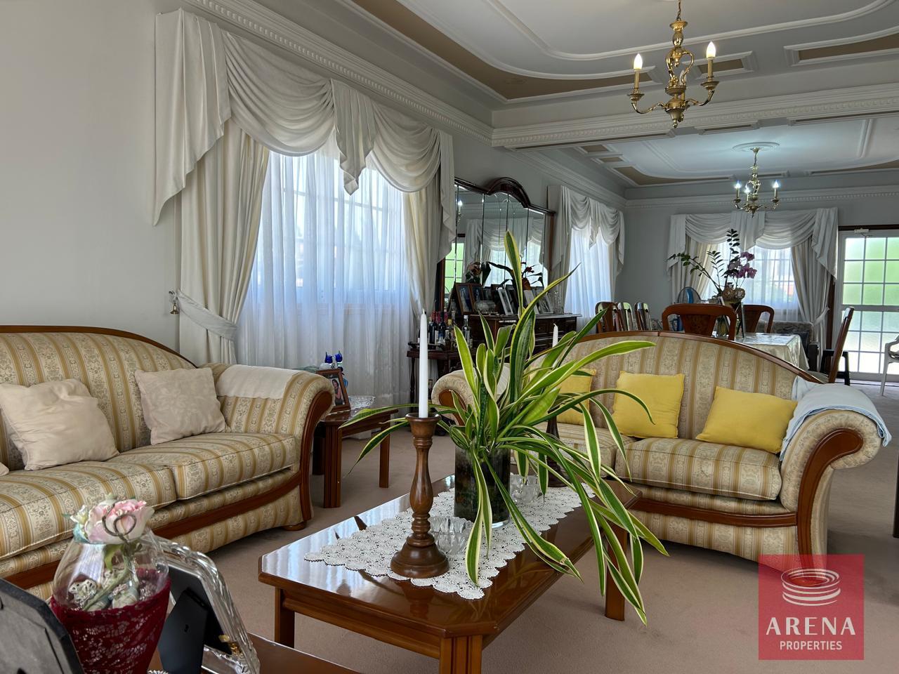 11-VILLA-DEKELIA-8254