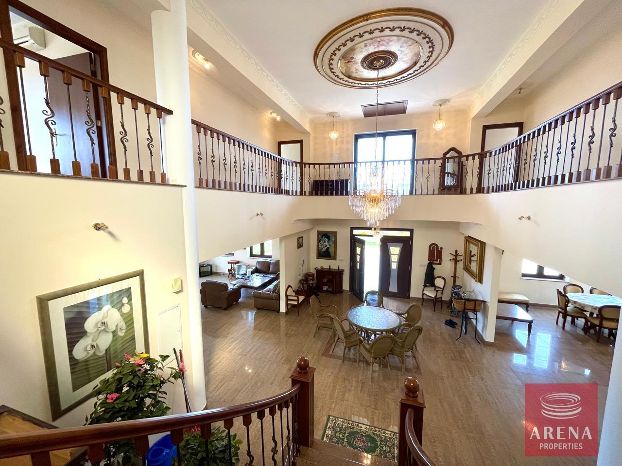 11-VILLA-IN-PROTARAS-9236-1