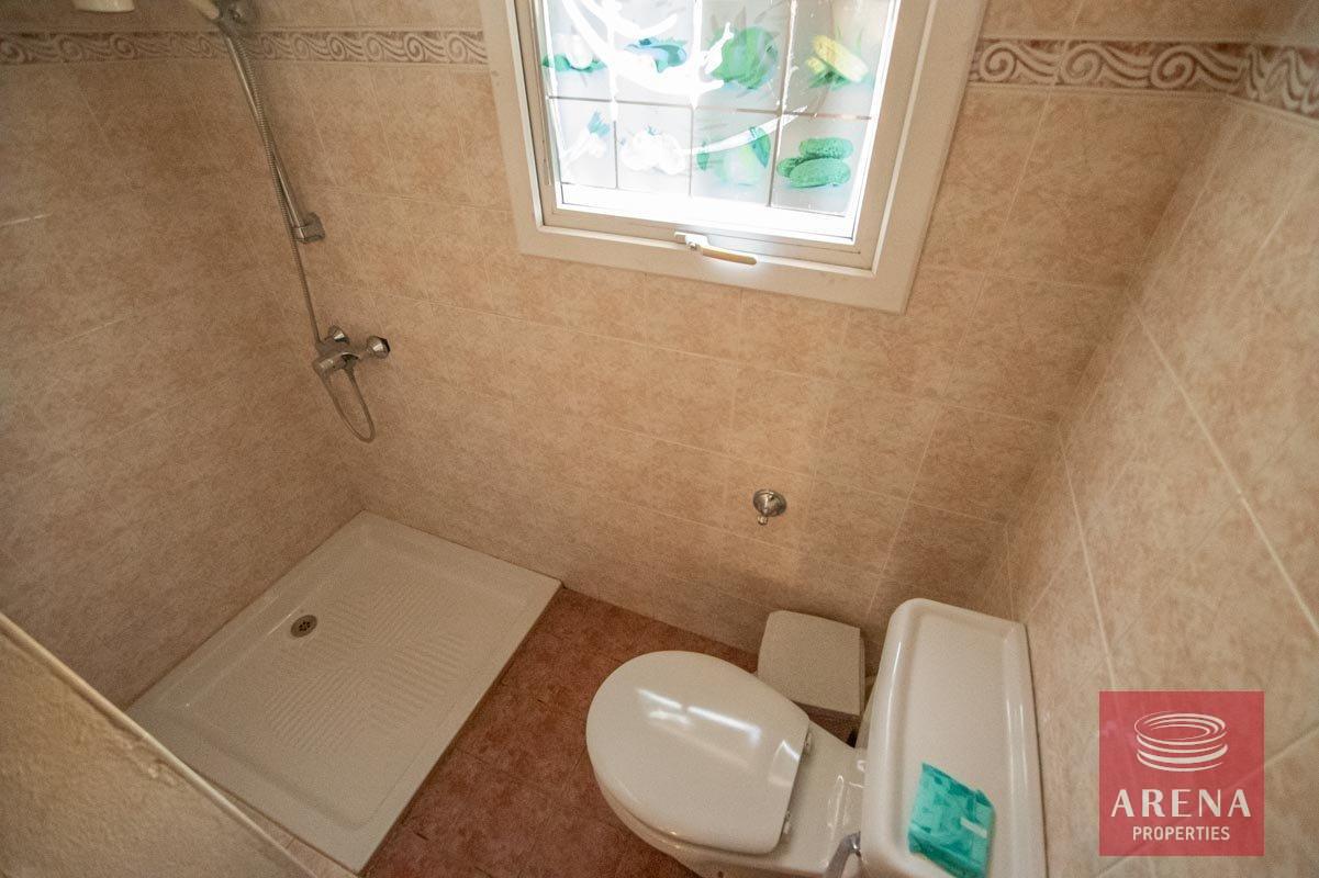 11-house-for-rent-in-protara