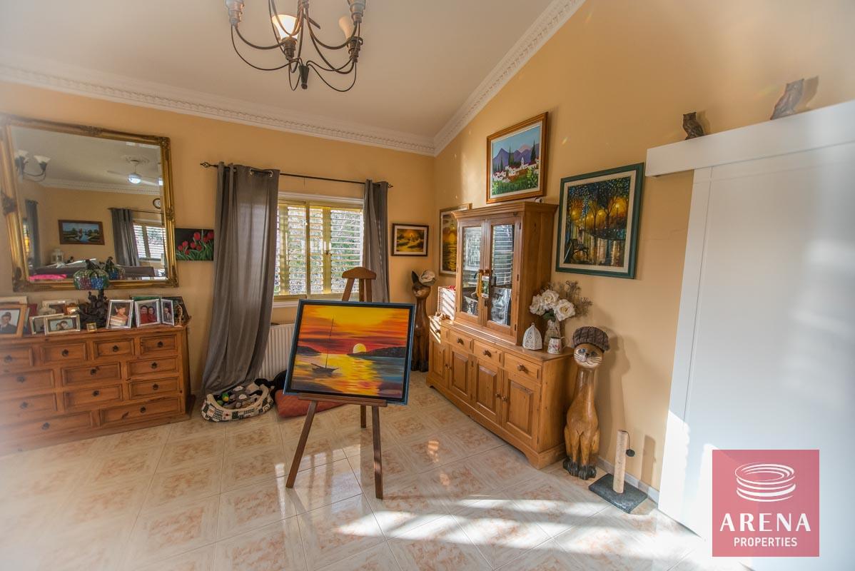 11-house-for-sale-in-achna-1