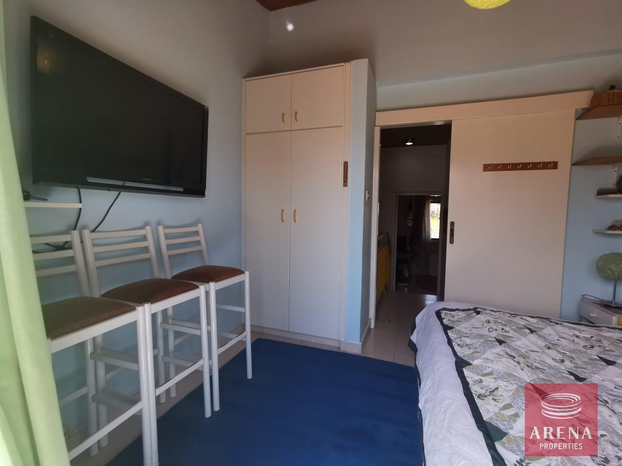 11-townhouse-in-meneou-5739-2