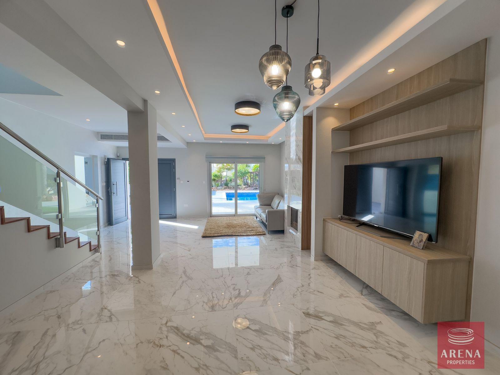 11-villa-in-ayia-napa-7876-1