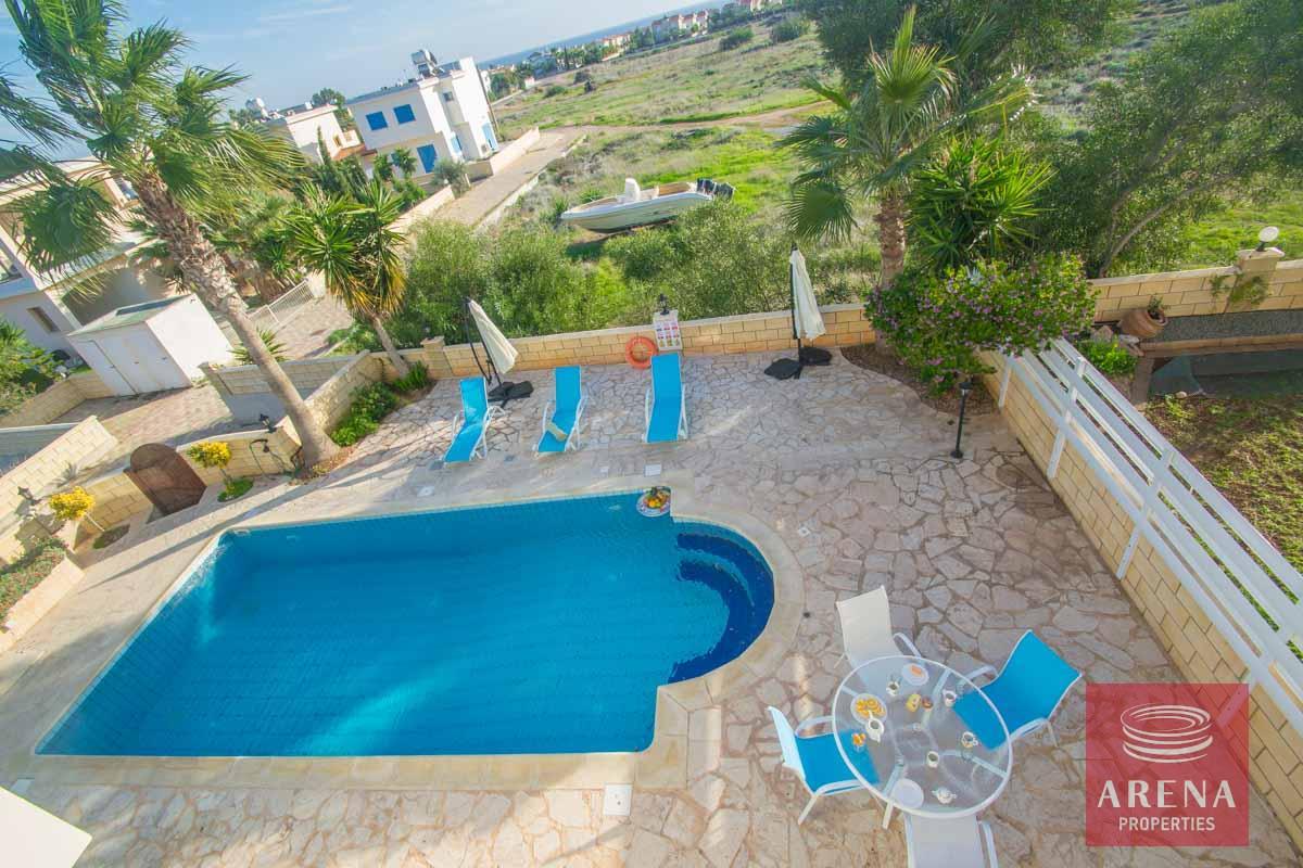 11-villa-in-ayia-thekla_0-1