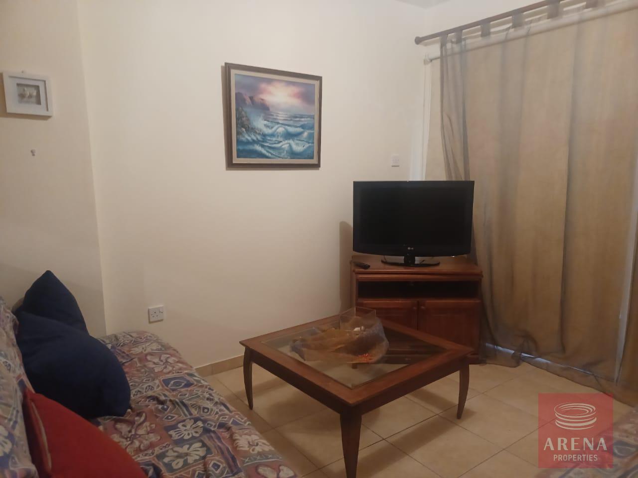 12-1-BED-APT-9084-1