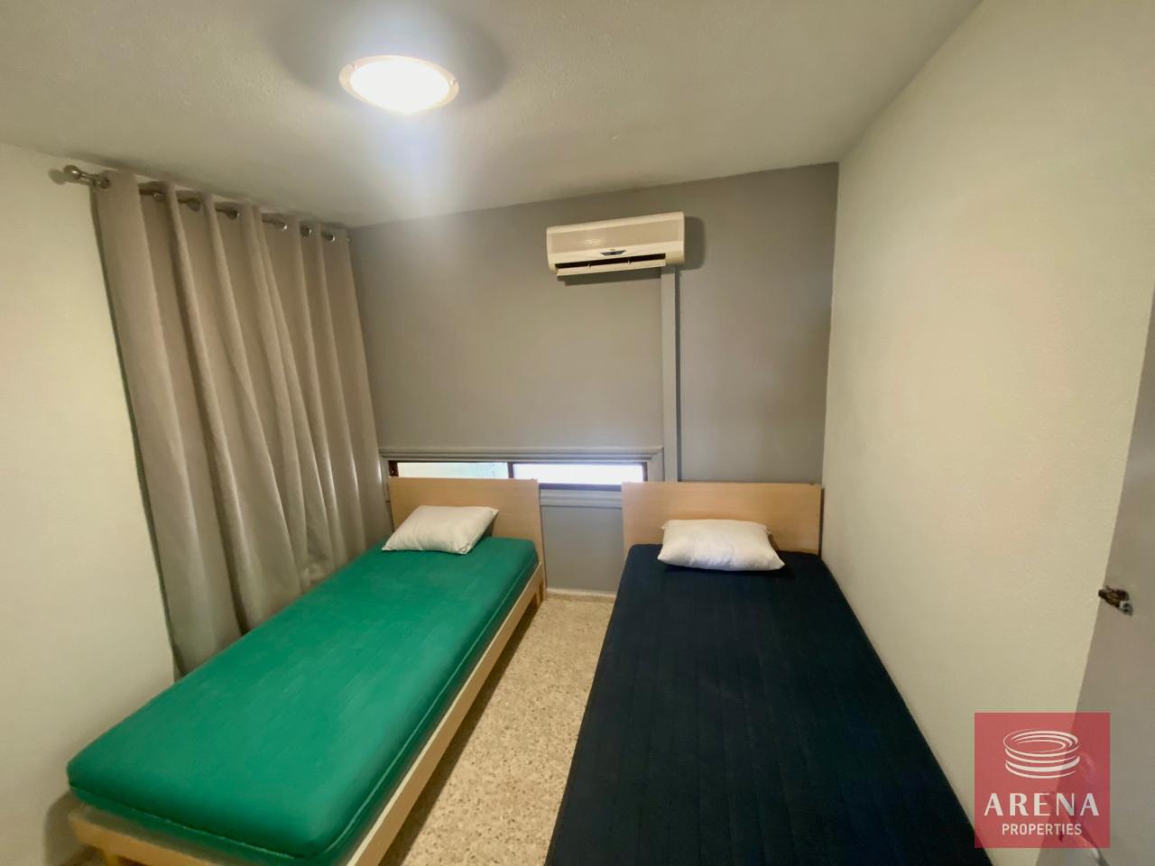 12-2-BED-GF-APT-5279