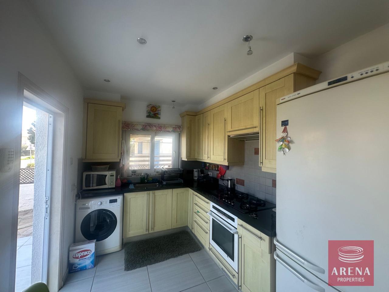 12-2-BED-HOUSE-IN-CAPE-GRECO-9107