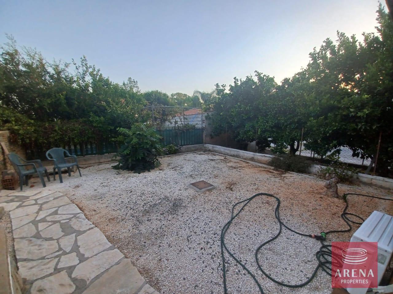12-3-BED-VILLA-IN-PYLA-7456