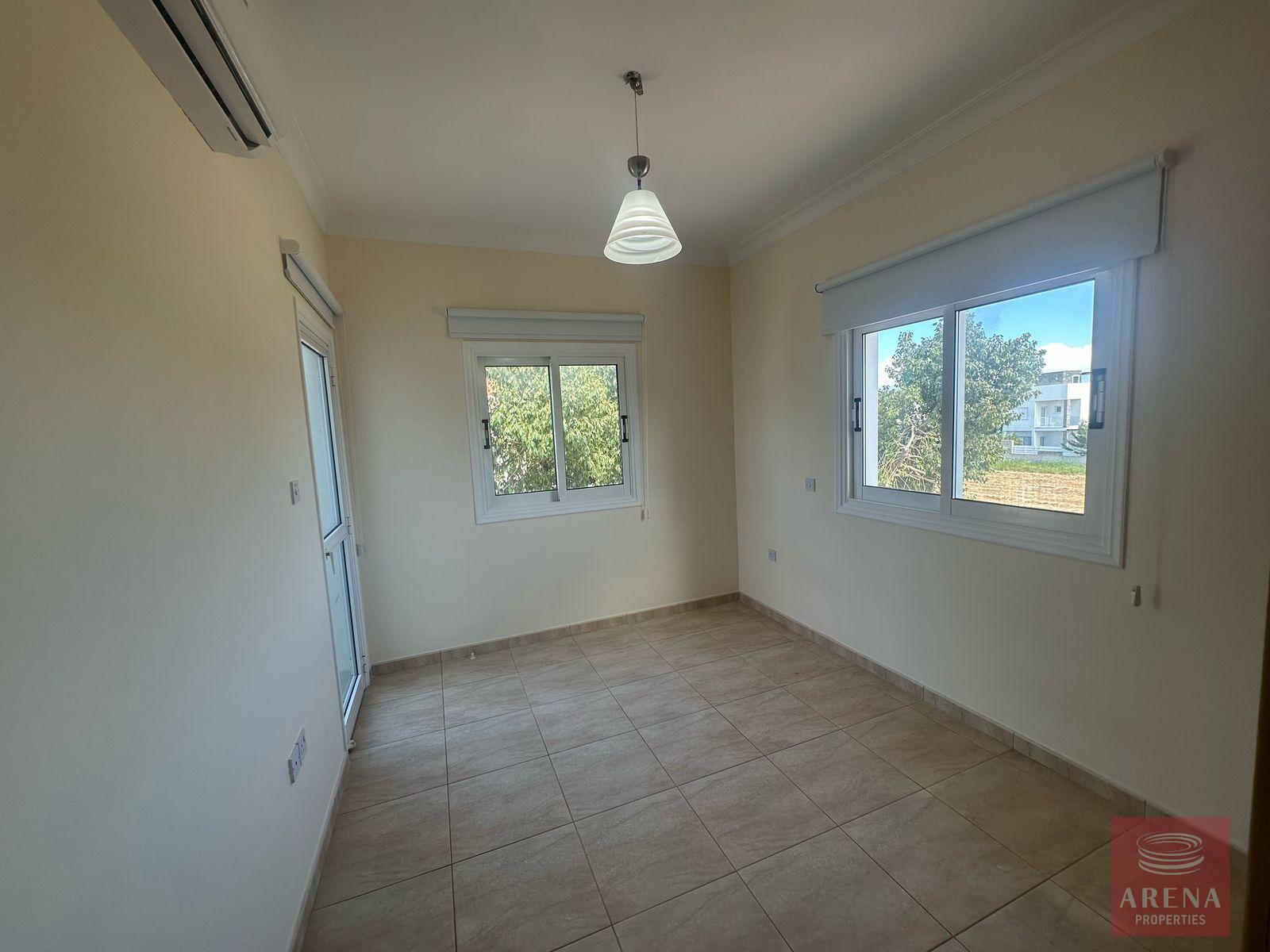 12-3-BED-VILLA-PROTARAS-9371