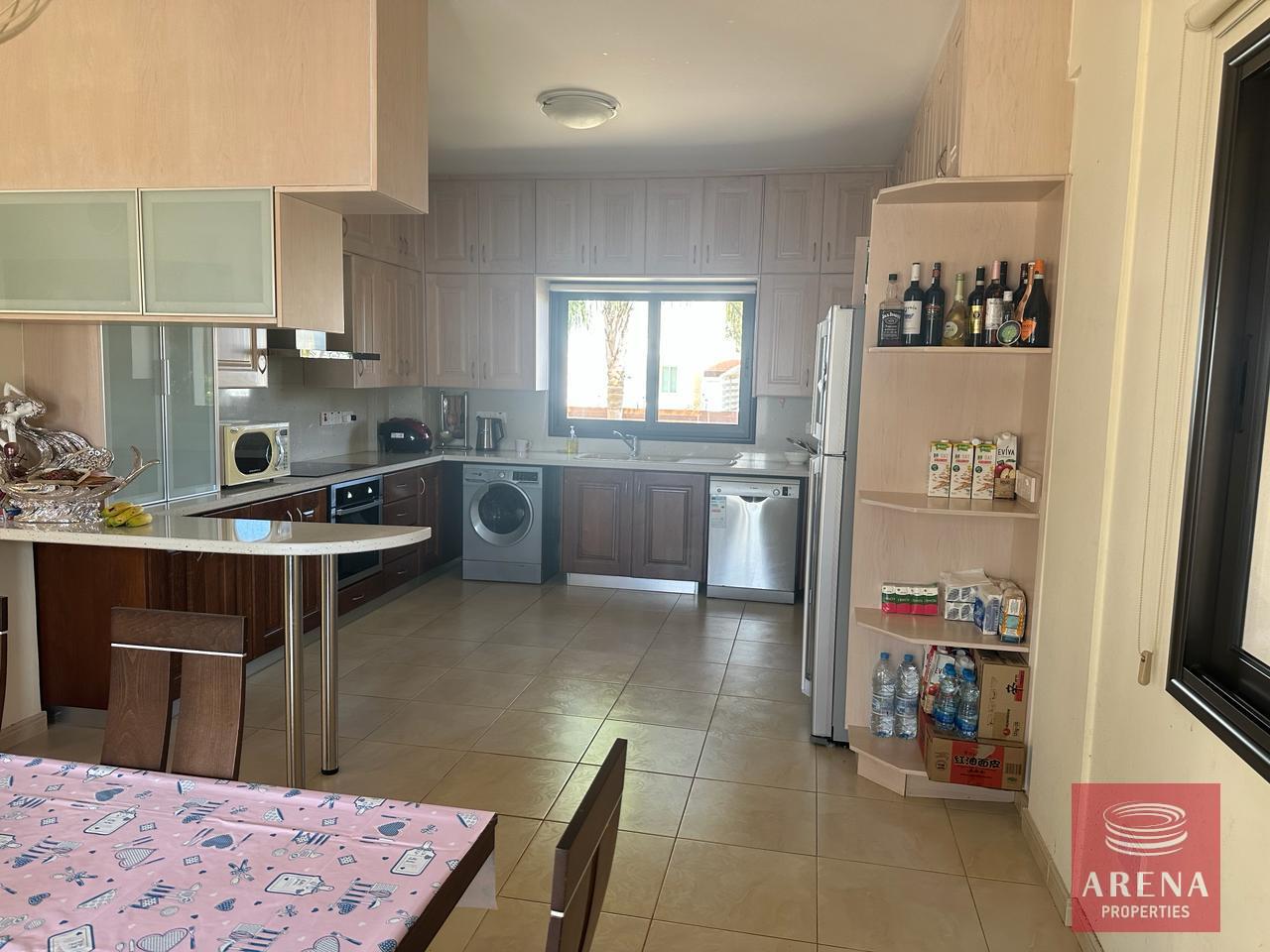 12-3-bed-villa-inFrenaros-7948-1