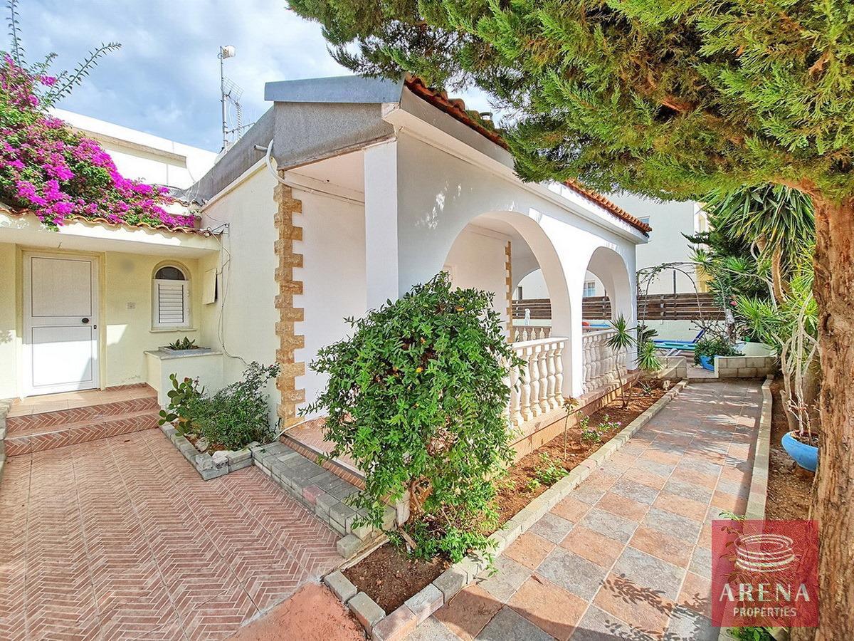 12-4-BED-BUNGALOW-PARALIMNI-8979