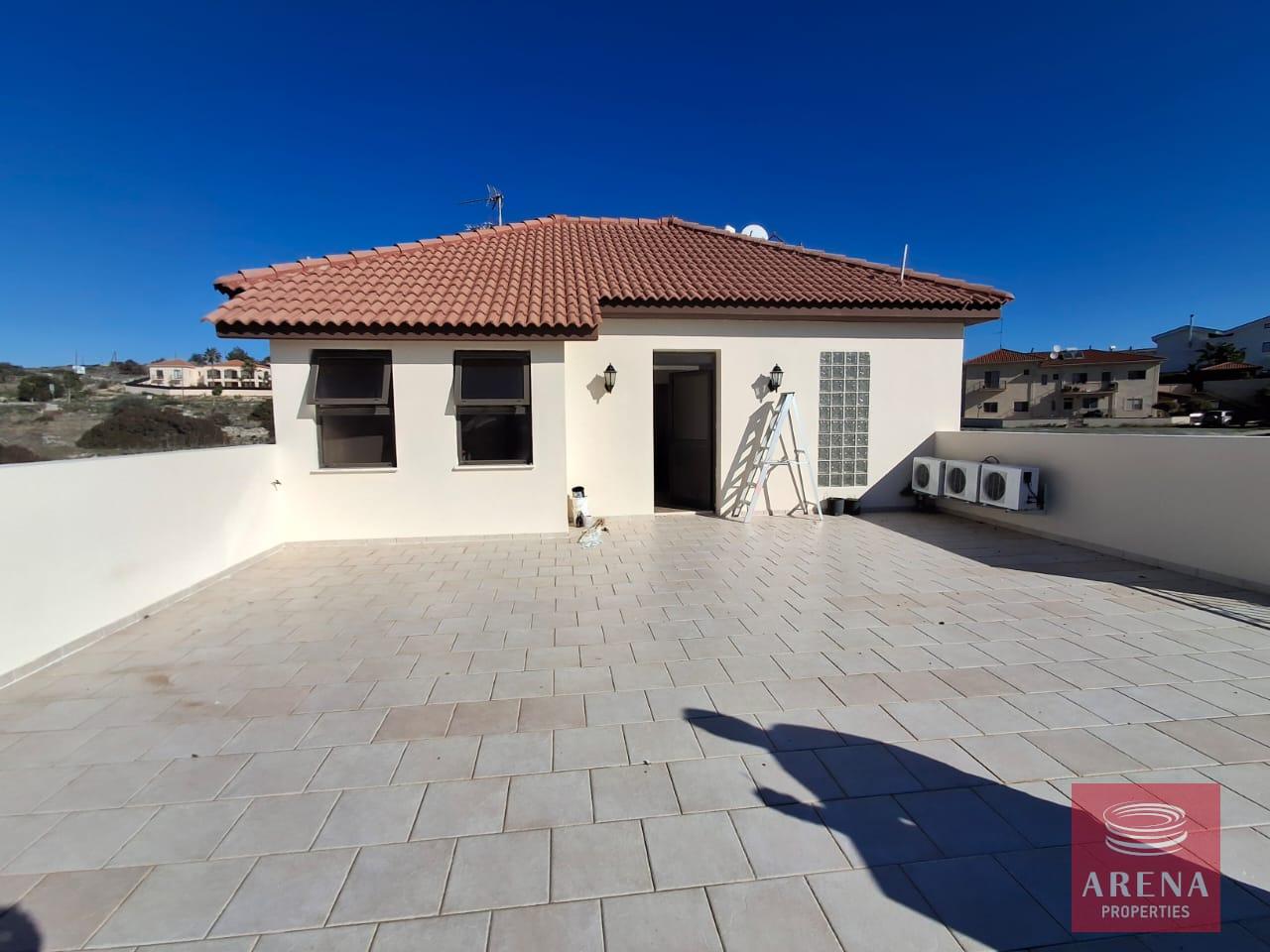 12-7-BED-VILLA-KALAVASSOS-9083