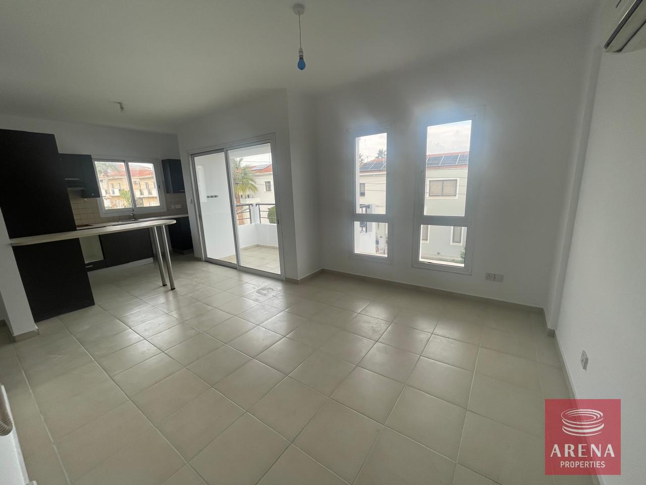 12-BULDING-IN-OROKLINI-9143