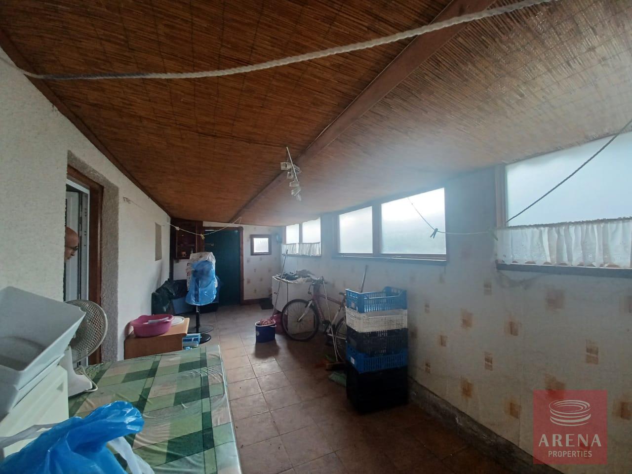 12-BUNGALOW-FOR-RENT-AVGOROU-9149-1