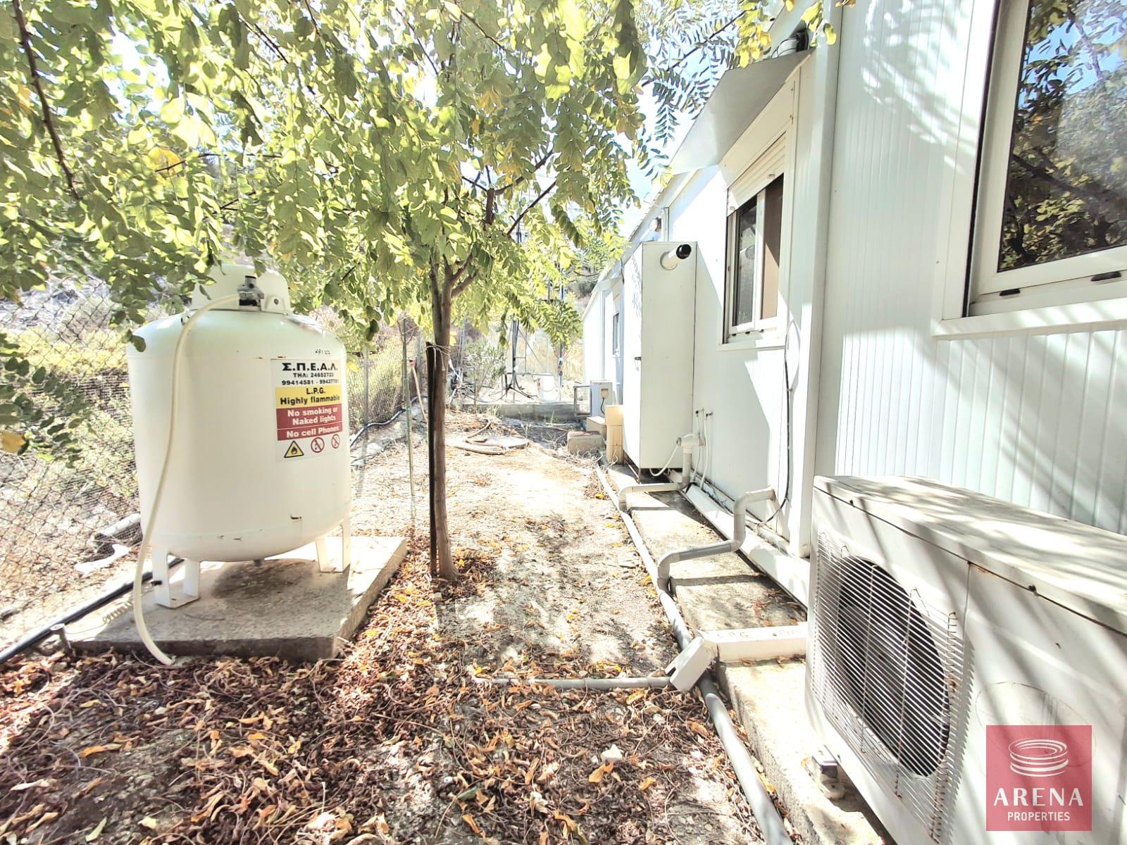 12-BUNGALOW-IN-ALETHRIKO-8835