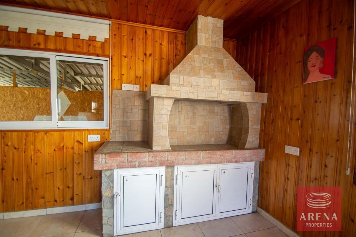 12-House-in-Paralimni-5409_0-1