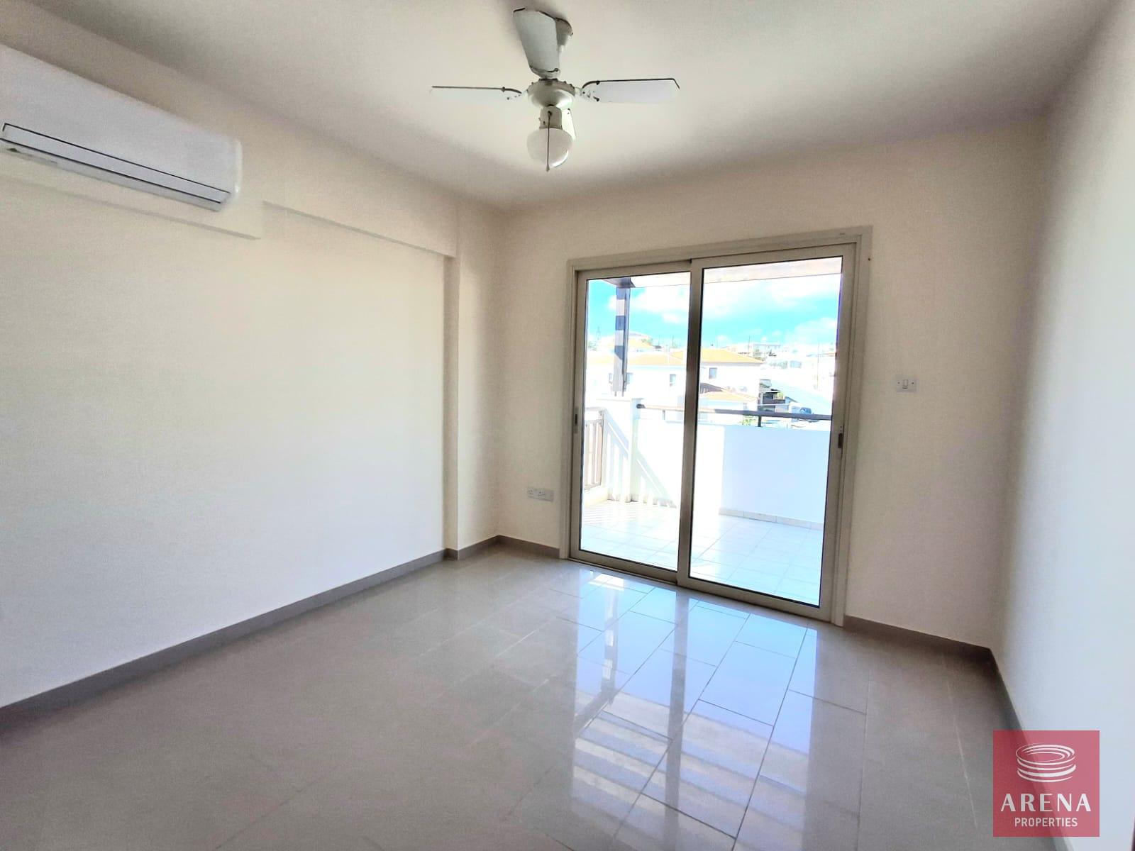 12-PENTHOUSE-IN-TERSEFANOU-8840