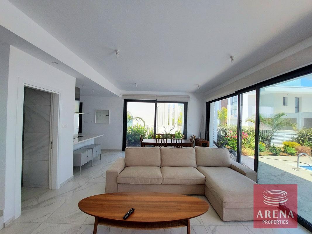 12-VILLA-IN-PROARAS-7279-1