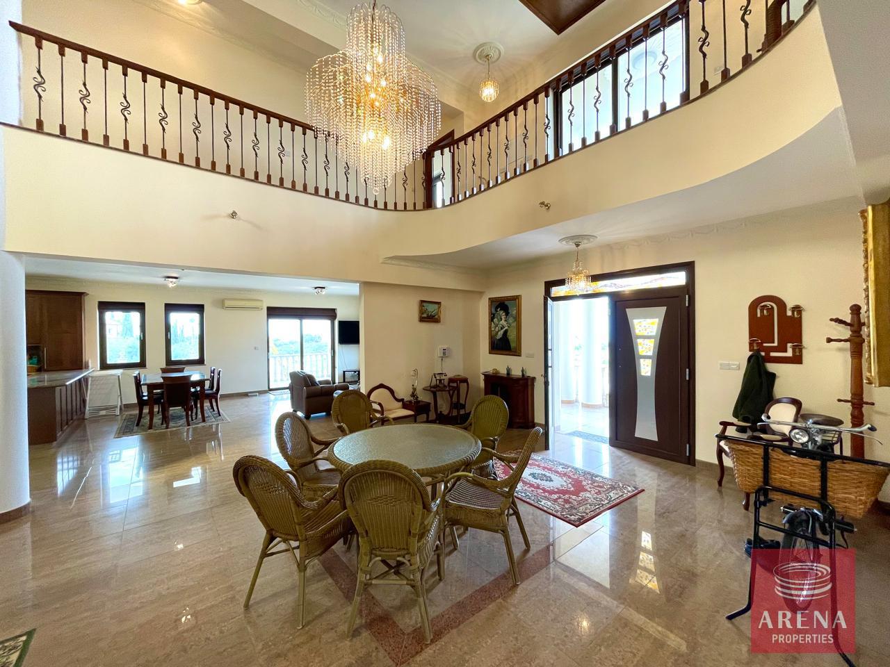 12-VILLA-IN-PROTARAS-9236