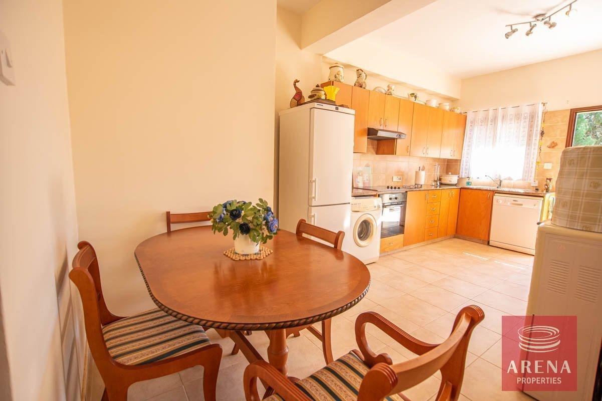 12-bungalow-in-liopetri-2