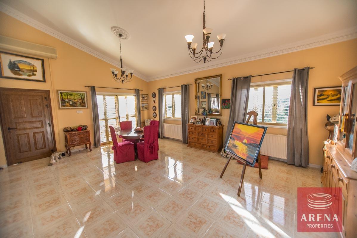 12-house-for-sale-in-achna-1