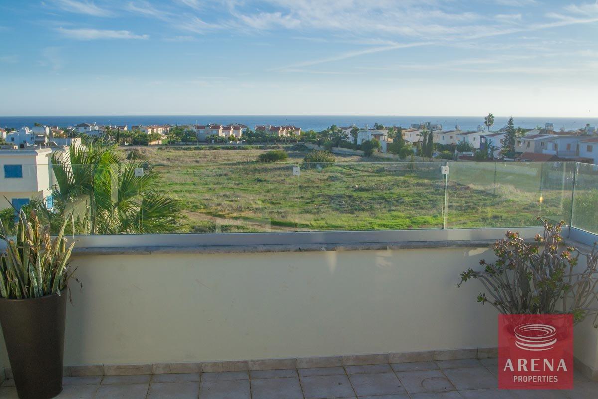 12-villa-in-ayia-thekla_0-1