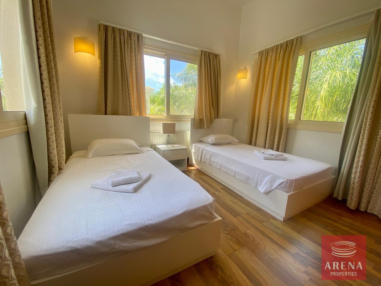 13-1-3-BED-VILLA-IN-cape-greco-8112-3