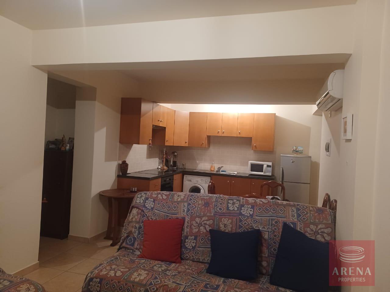 13-1-BED-APT-9084-1
