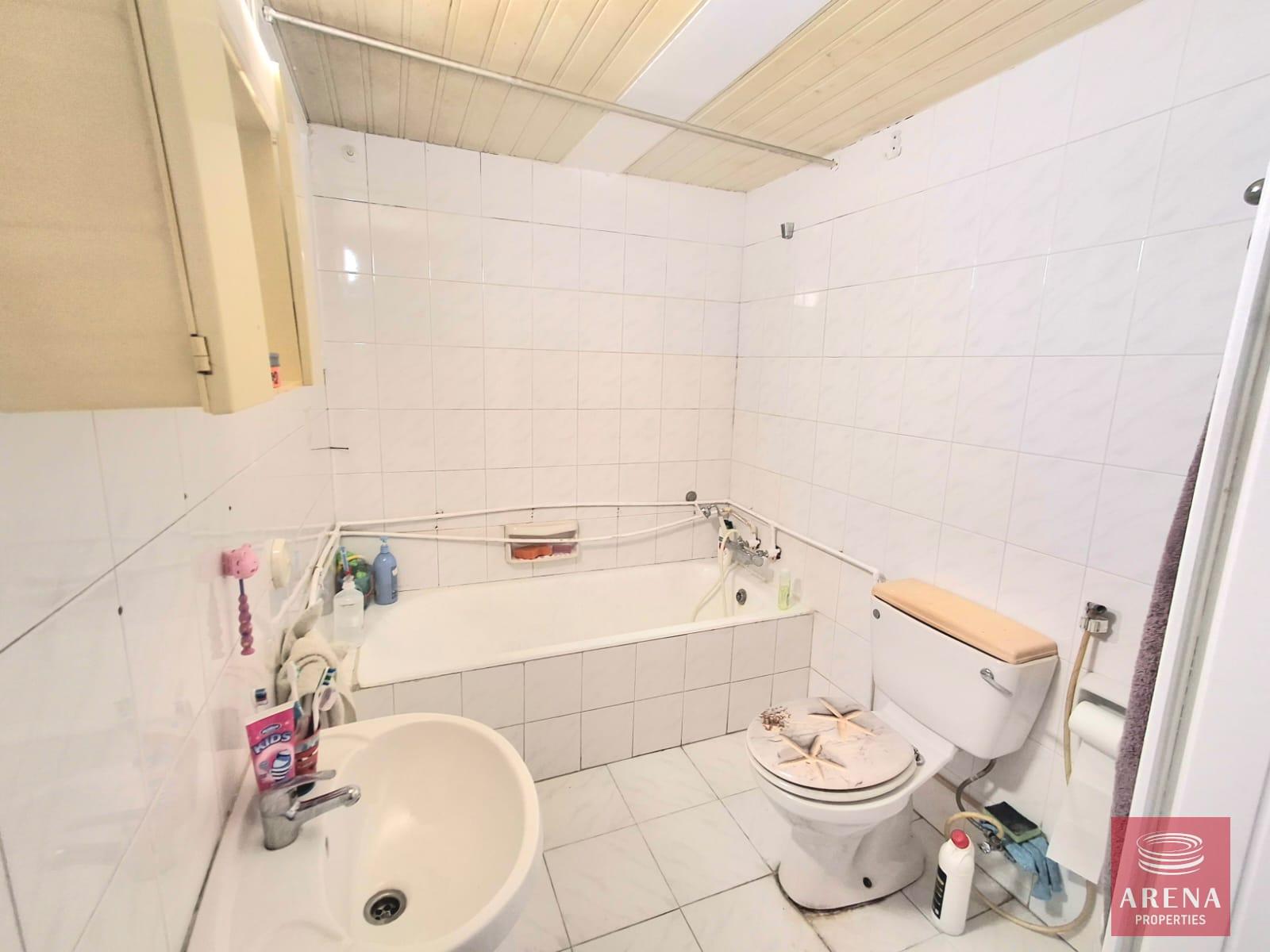 13-2-BED-APT-IN-DROSIA-8930