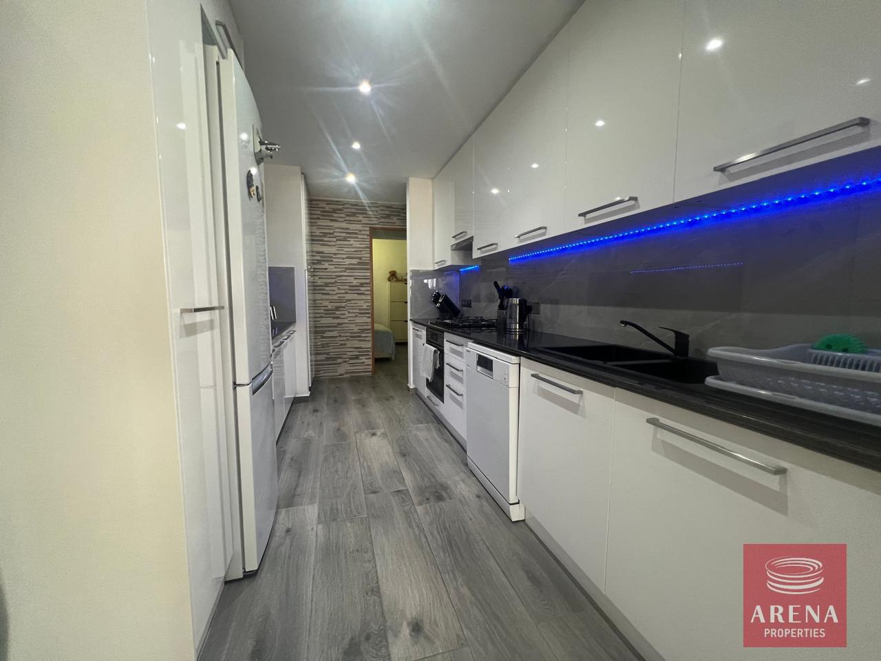 13-2-BED-APT-IN-OROKLINI-8382