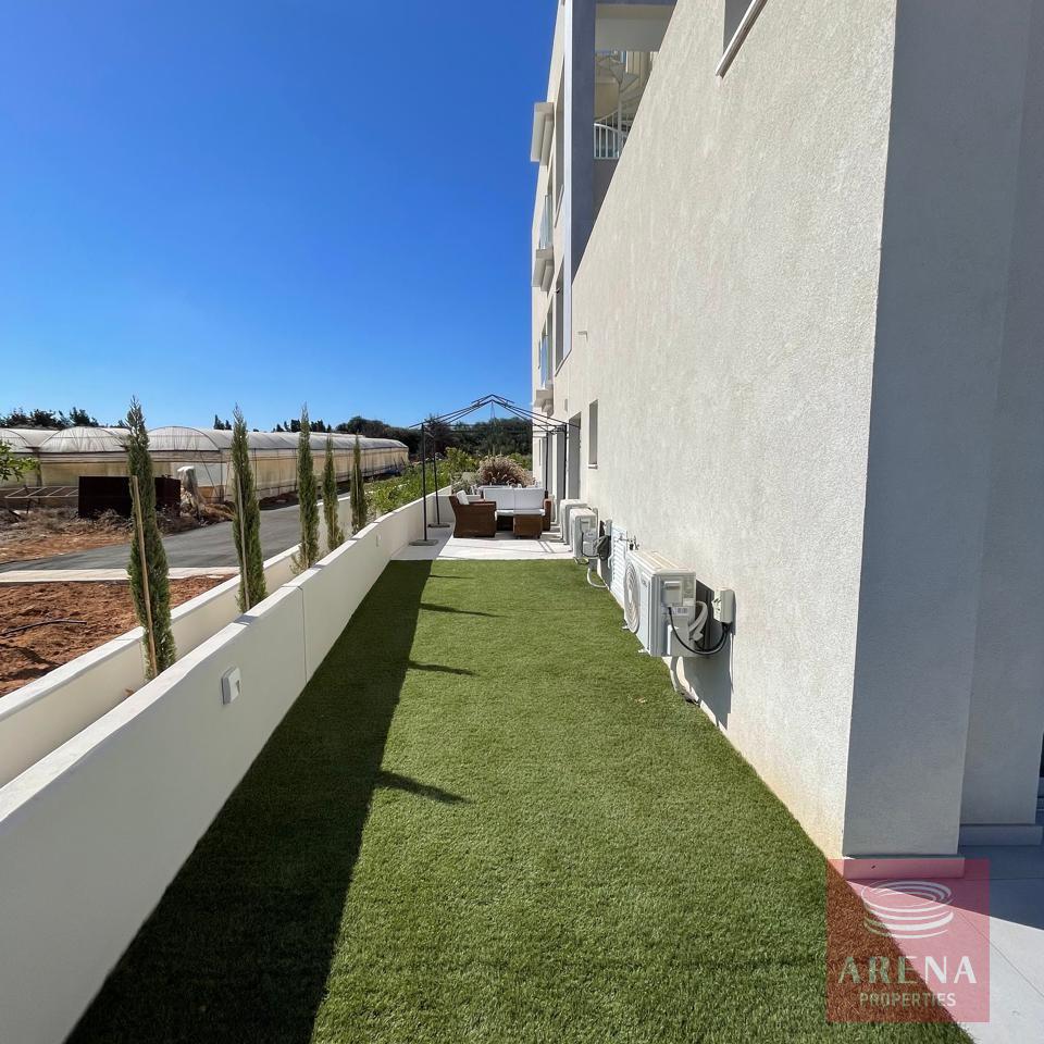 13-2-BED-APT-KAPPARIS-8933-1