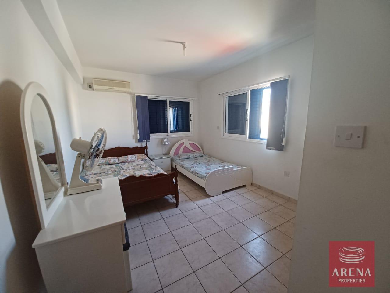 13-2-BED-TH-IN-KAPPARIS-6634