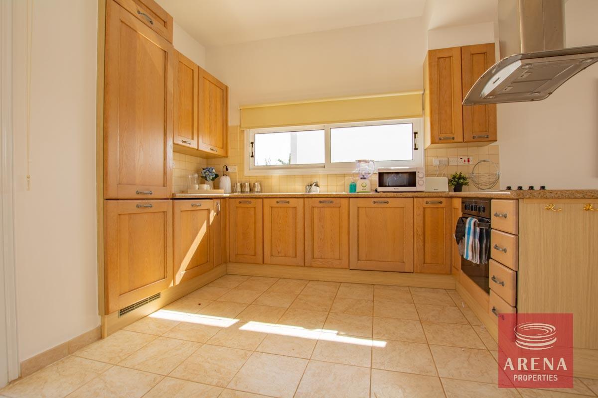 13-2-BED-VILLA-IN-AYIA-TRIADA-6135
