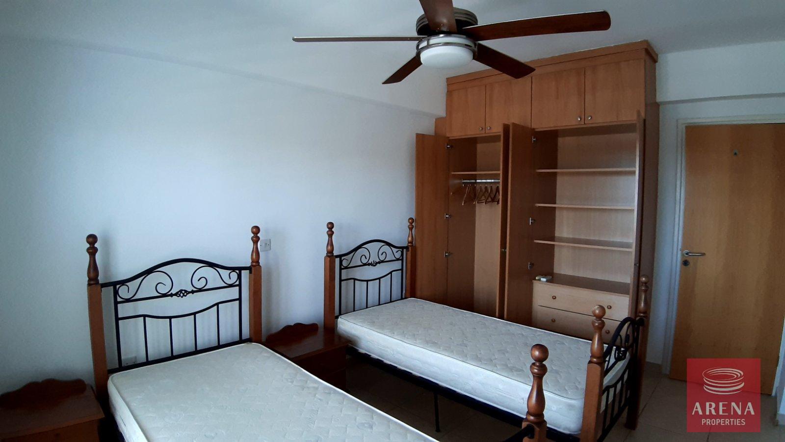 13-2-bed-apt-for-rent-in-paralimni-5709