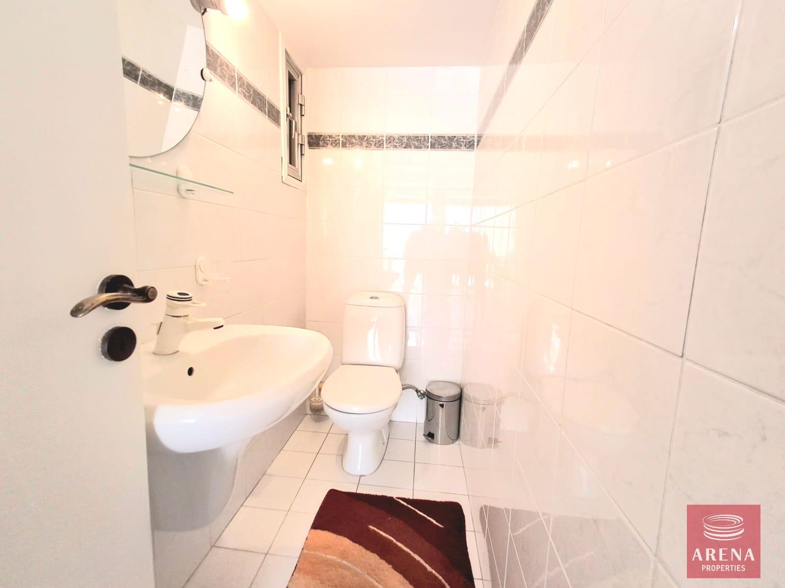 13-3-BED-APT-FOR-SALE-IN-FANEROMENI-8703