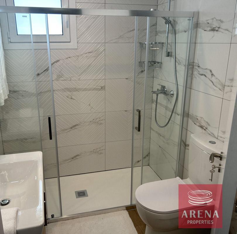 13-3-BED-BUNGALOW-6999