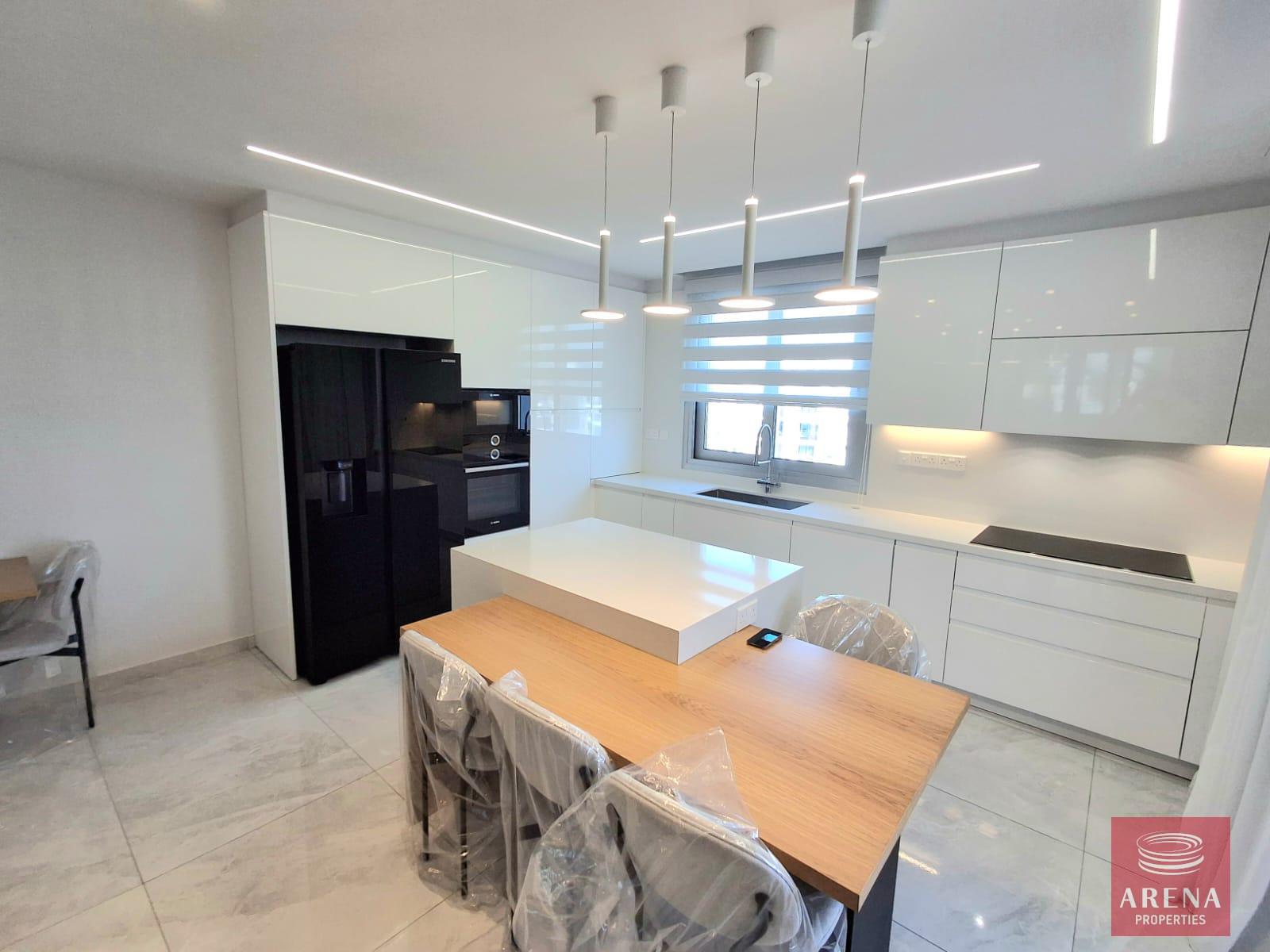 13-3-BED-PENTHOUSE-KAMARES-9082