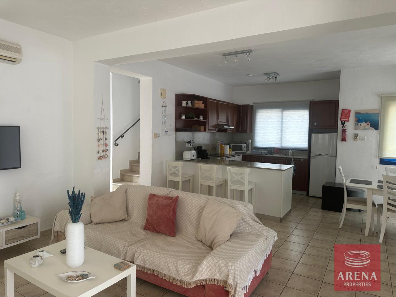 13-3-BED-VILLA-IN-AYIA-TRIADA-8083