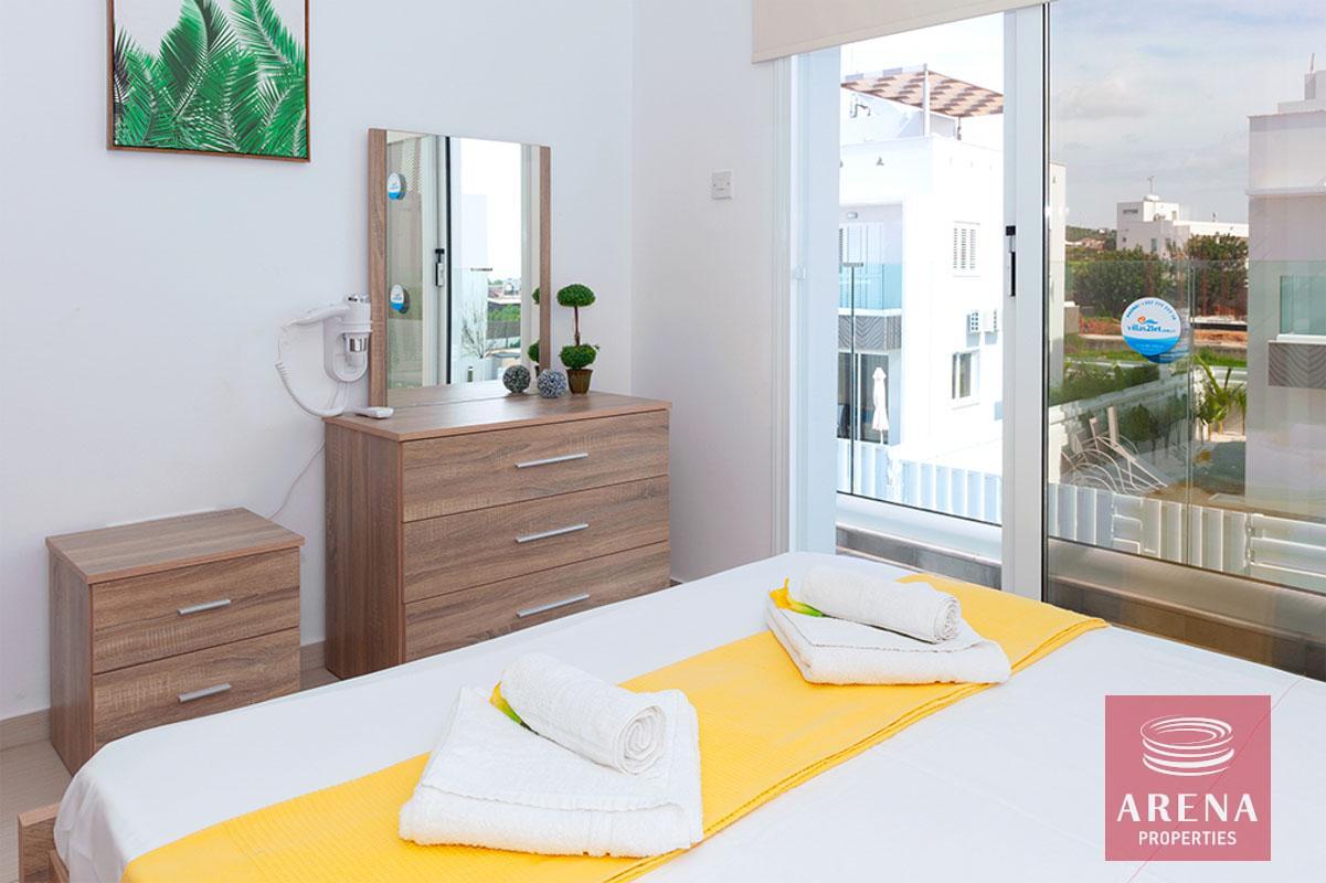 13-3-bed-villa-in-Ayia-nAPA-6904