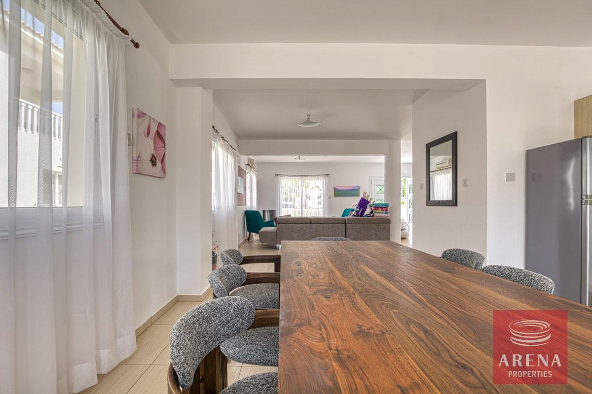 13-3-bed-villa-in-ayia-napa-7551-1