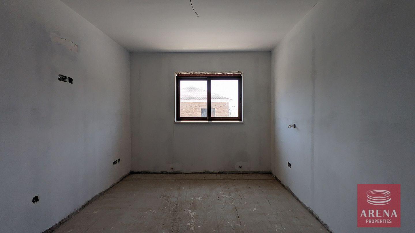 13-4-BED-VILLA-IN-KITI-7292-1