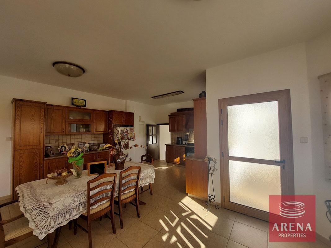 13-6-bed-villa-in-xylofagou-7278-1