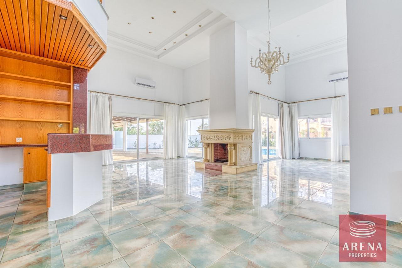 13-7-BED-VILLA-AYIA-NAPA-8418