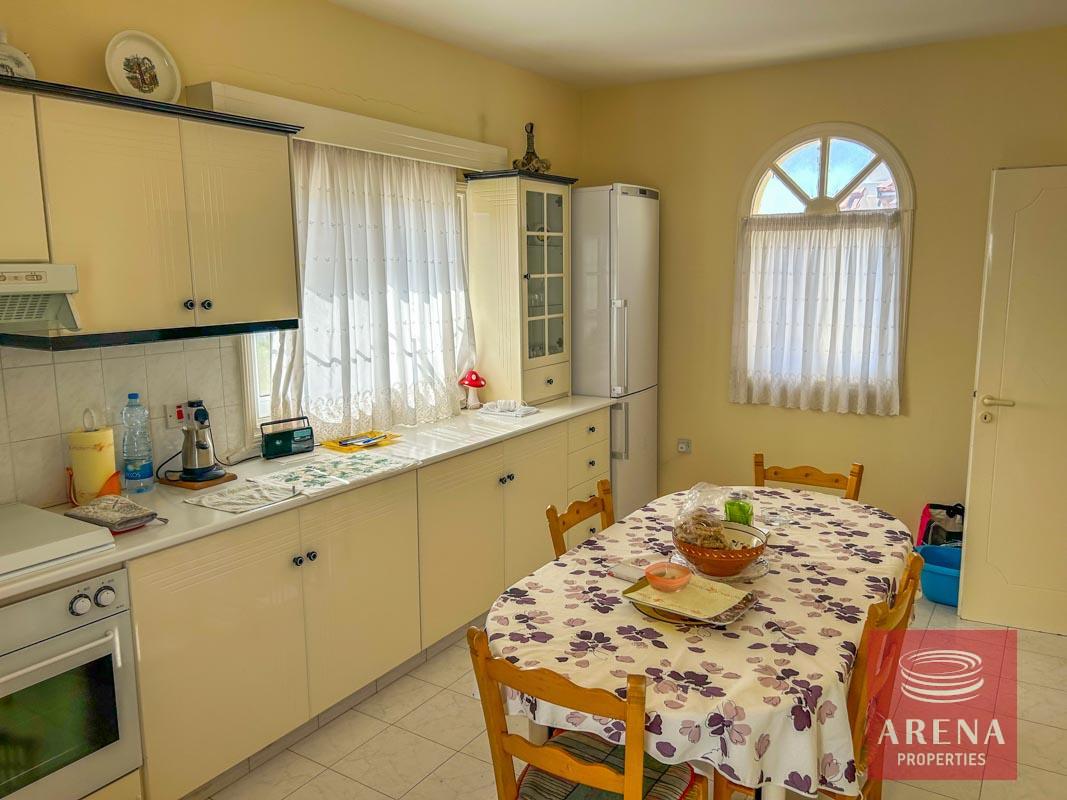 13-HOUSE-IN-DEKELIA-7466