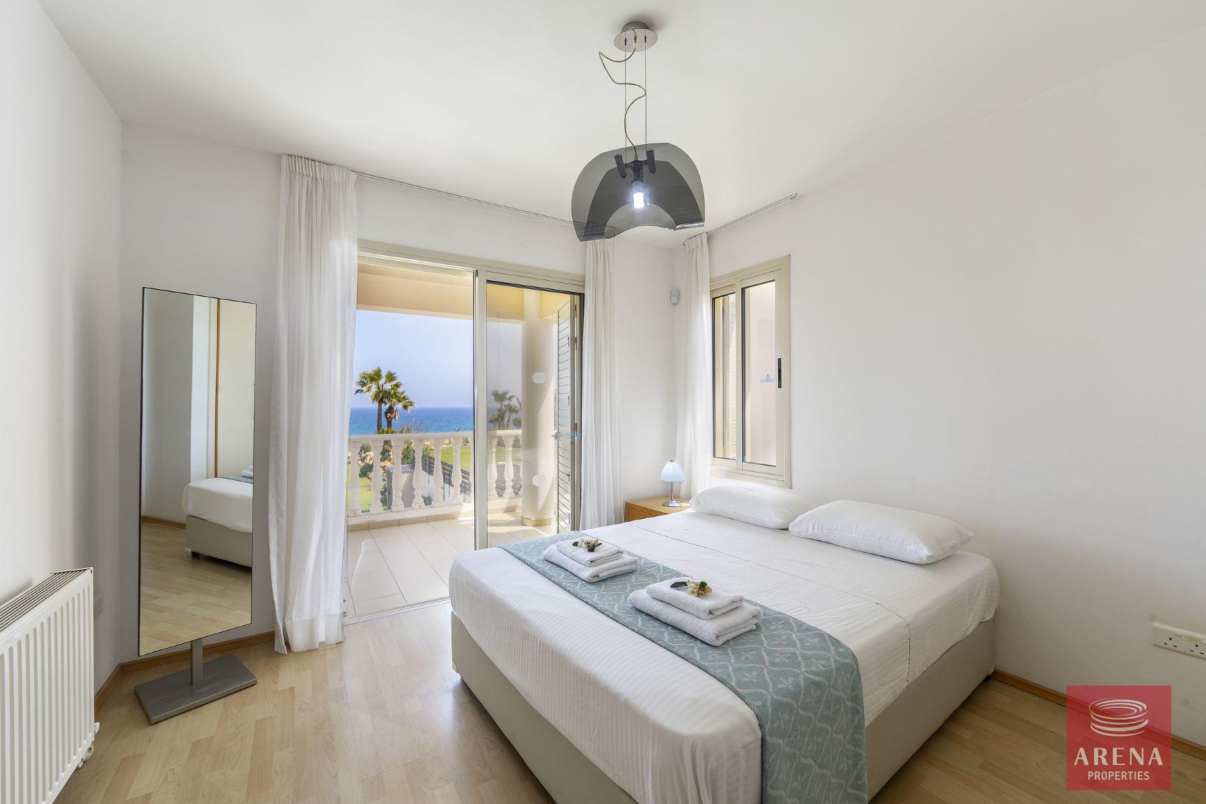 13-Seafront-Villa-in-Kapparis-5886-1