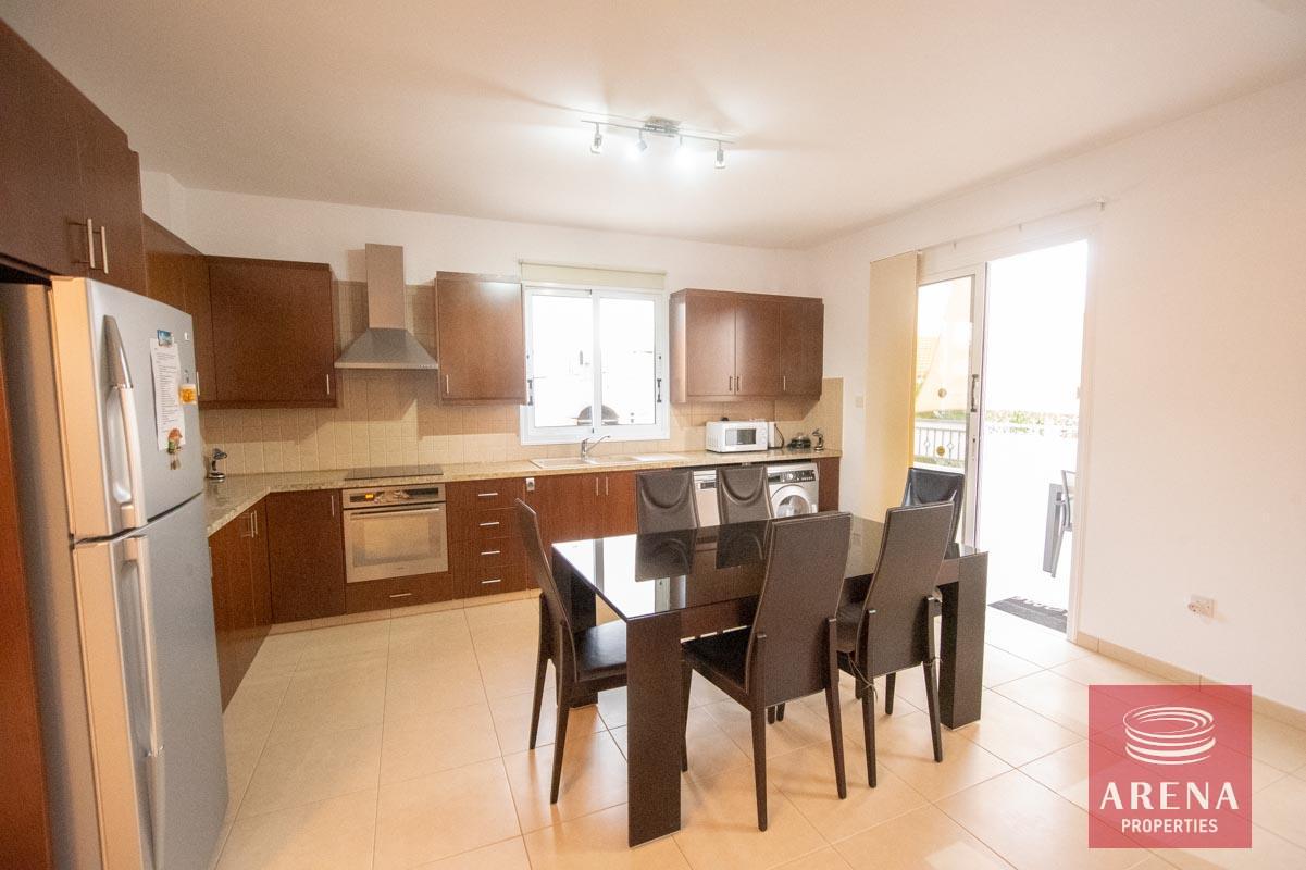 13-Townhouse-in-Oroklini-5773-1